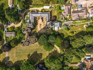 Photo 24- click for photo gallery